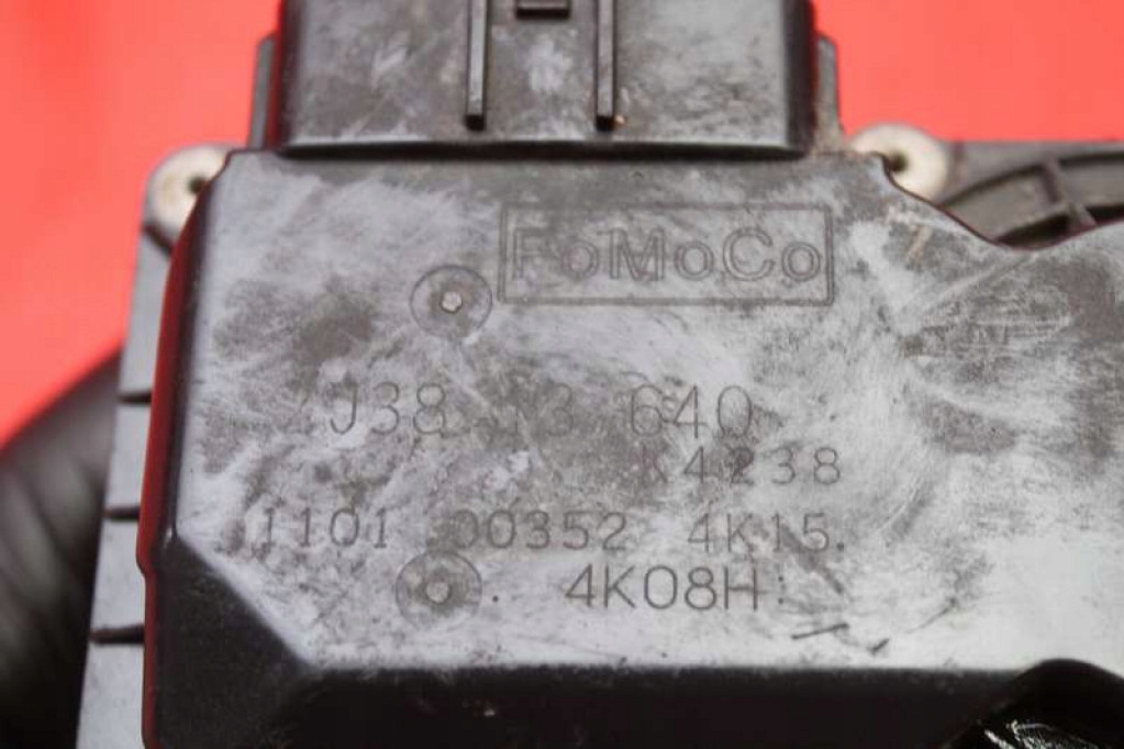 фото №7, Дроссельная заслонка 7j38-13-640 mazda 2 de 1.3 16v 86 km 07-10