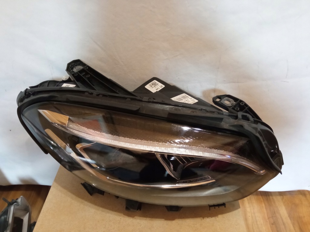 фото №2, Лампа перед mercedes b-klasa 246 led