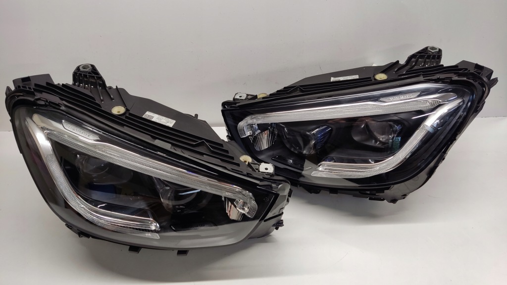 Mercedes glc 253 рестайлинг  multibeam левая правый  led в Украине