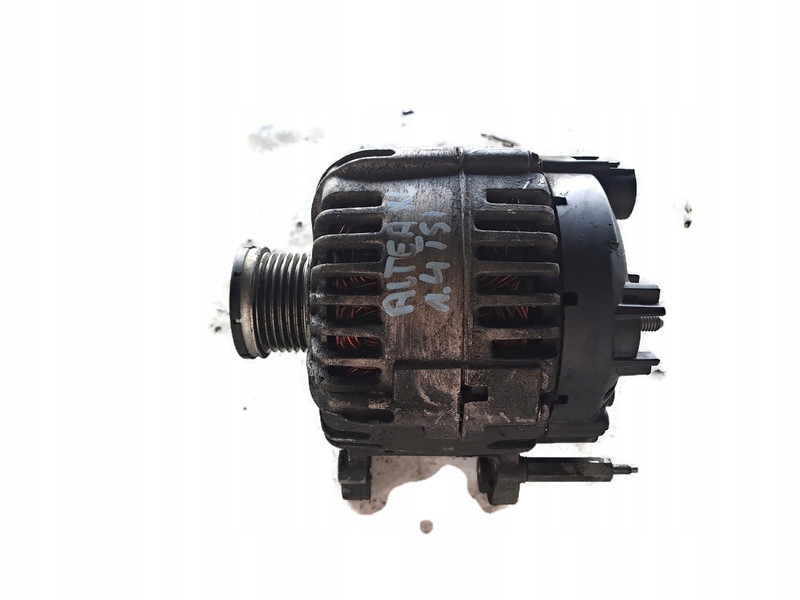 фото №1, Seat altea xl 1.4 tsi генератор 03c903023c