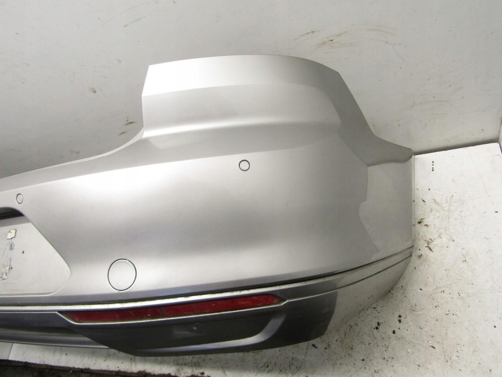 фото №8, Бампер задній задня lb7w sedan vw passat b8