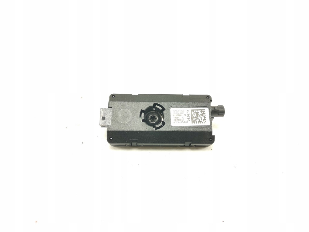 фото №1, Підсилювач антенний am/fm bmw 1 f20n f21 новий oryg