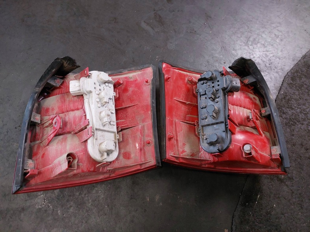 фото №10, Kompletny задня кришка багажника бампер лампа права ліва audi a4 b6 lz5l kombi