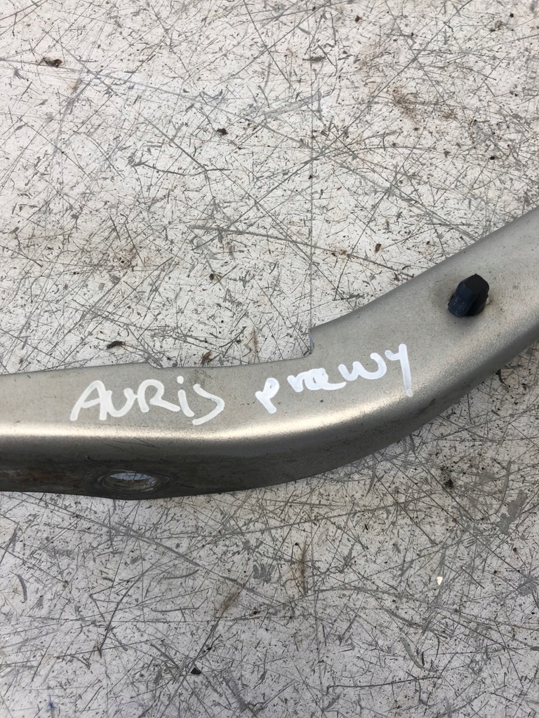 фото №5, Петля капот правий toyota auris i