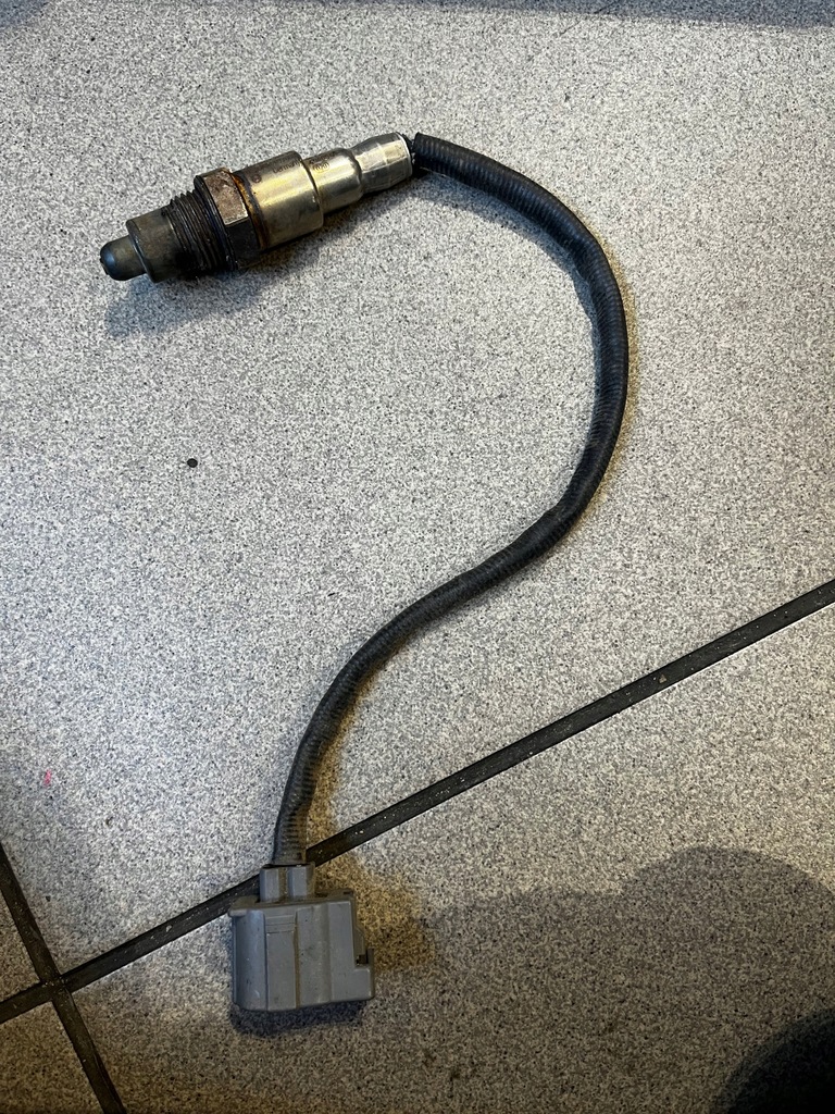 фото №1, 126 mercedes датчик лямбда-зонд 0075426318