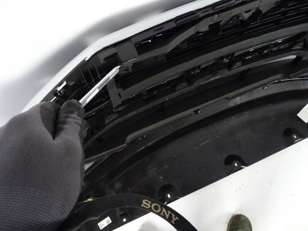 фото №12, Бампер перед передній audi e-tron 4ke