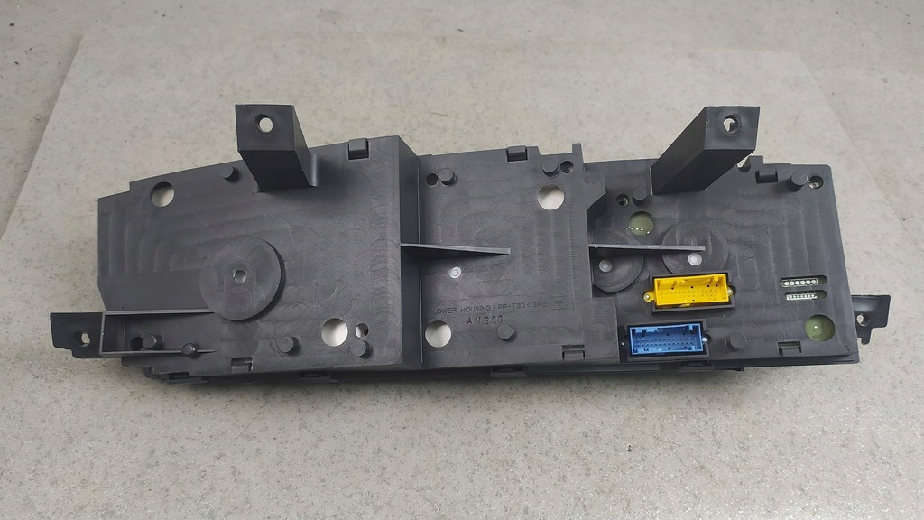 фото №7, Счетчик приборы. av600 nissan primera p12 01-08 1.6 109km qg16de