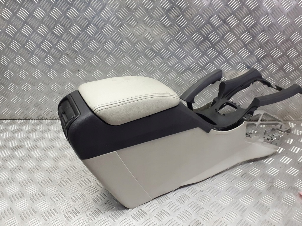 фото №12, Підлокітник тунель saab 9-3