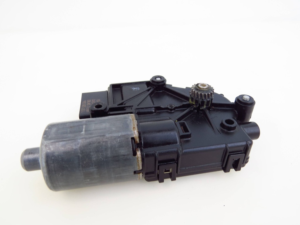 фото №7, Моторчик люк панорами 8r0959591 audi q5 8r