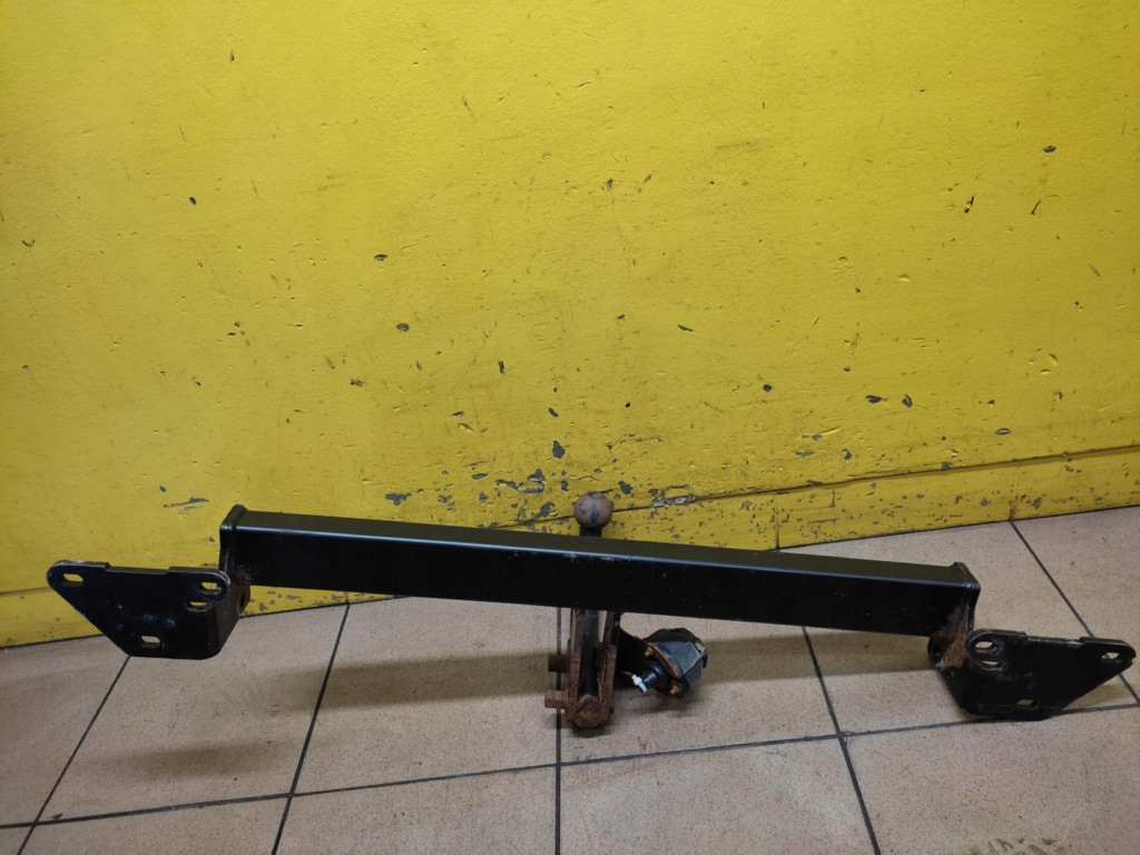 Peugeot expert фаркоп  буксирувальний Недорого