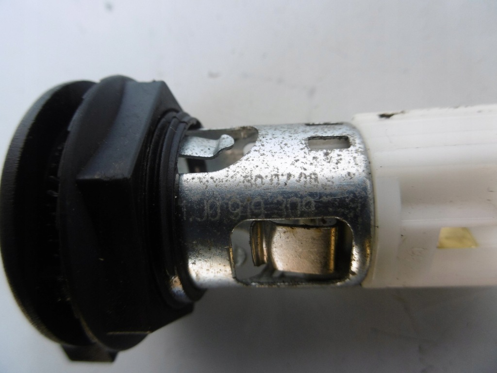 фото №6, Роз'єм прикурювача 12v porsche cayenne i 7l 7l5