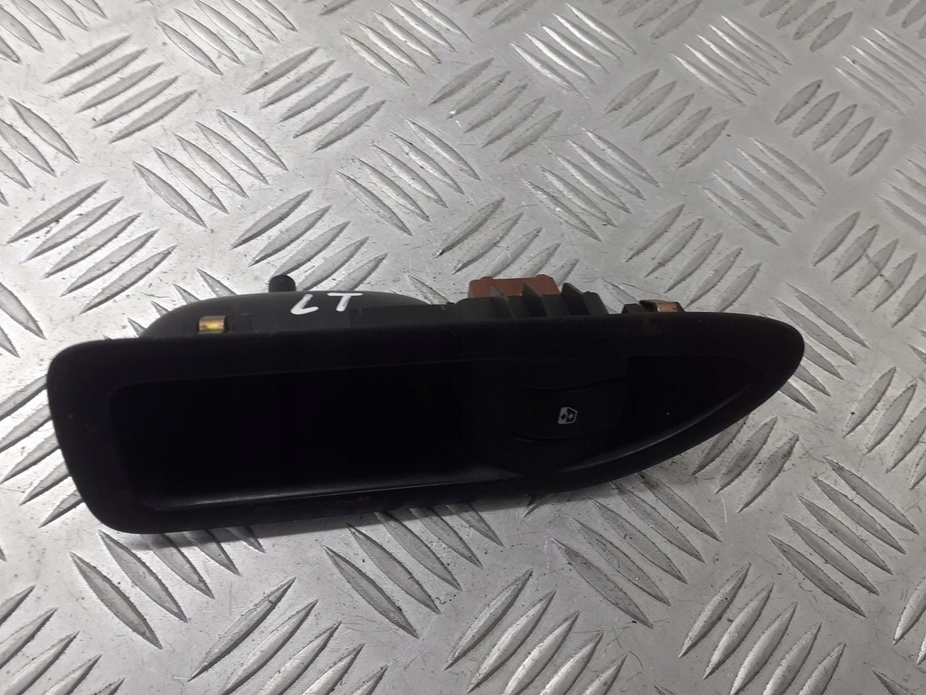 фото №1, Панель стекло левый задняя renault laguna ii 8200016013