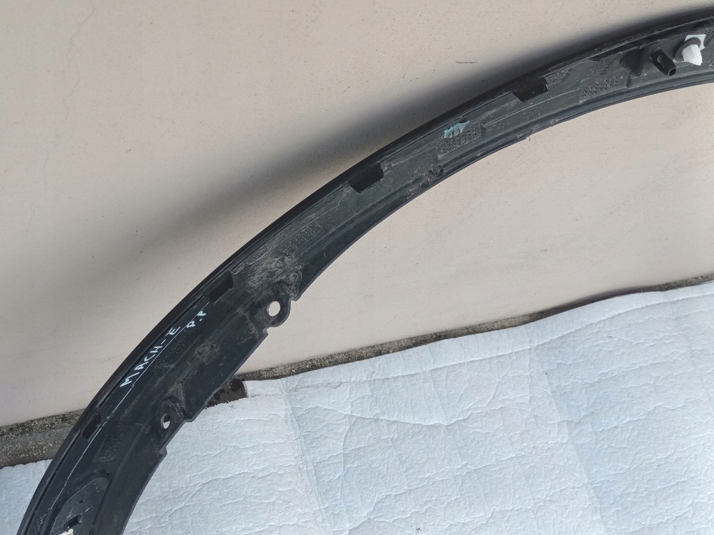 фото №9, Молдинг передняя правая ford mustang mach-e правый перед