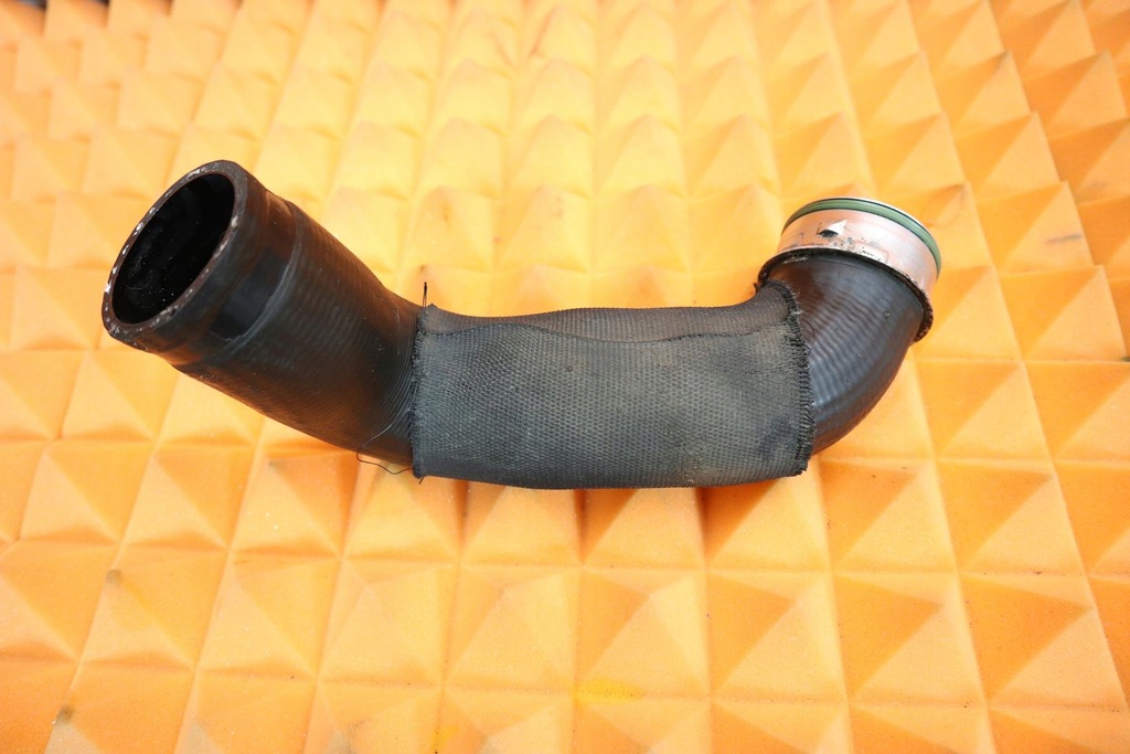 фото №2, Mercedes w245 труба шланг повітря інтеркулер