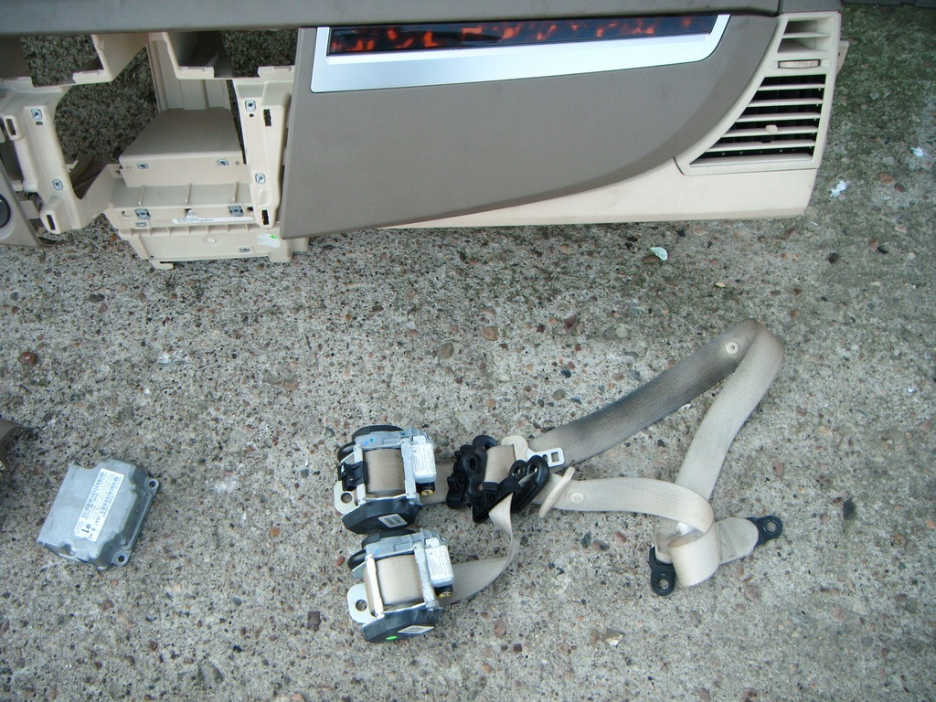 фото №14, Sebring iii 3 06-10 консоль приборная панель подушки безопасности ремни