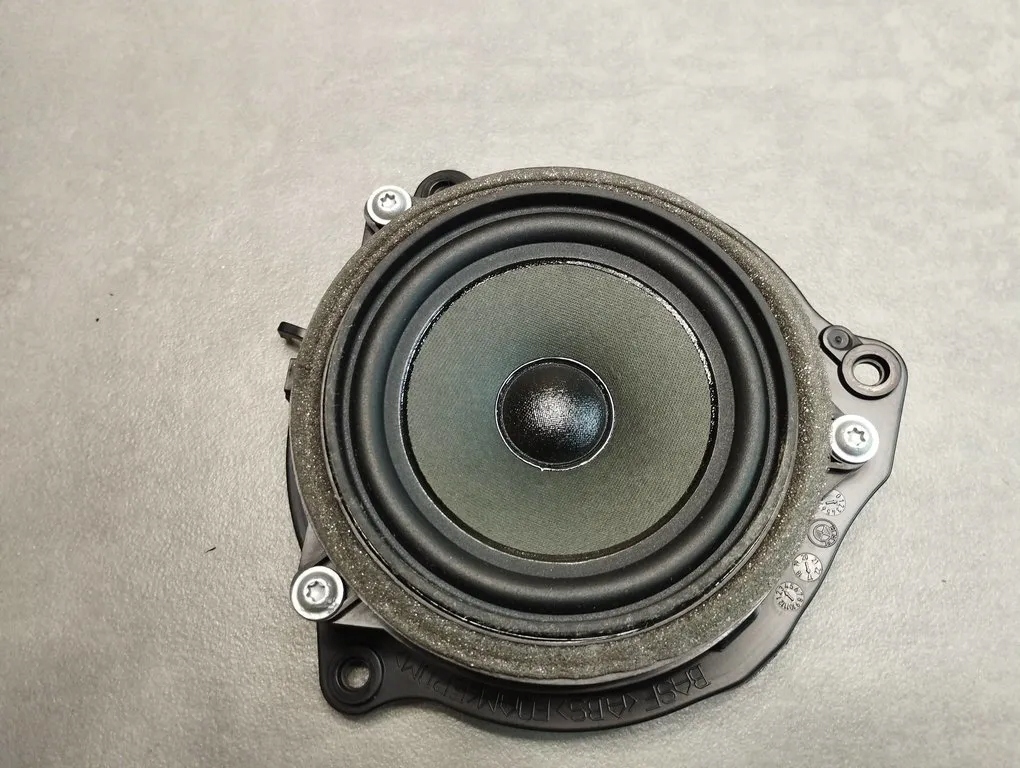 фото №1, Bmw x1 f48 динамик дверь задняя 9281896