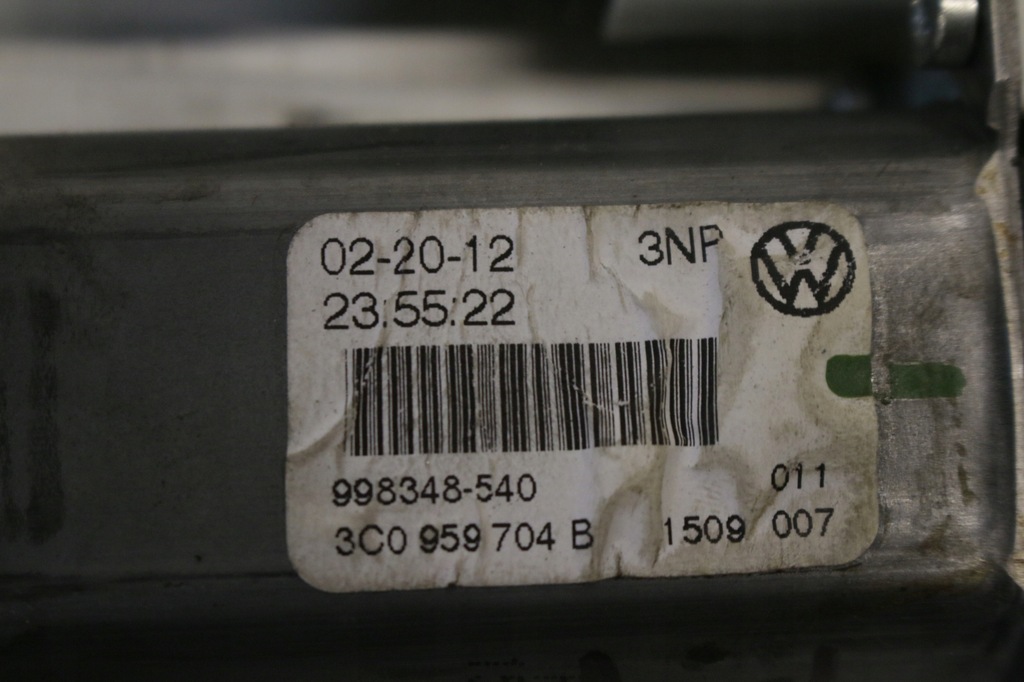 фото №5, Моторчик стекло volkswagen оригинальный номер 3c0959704b