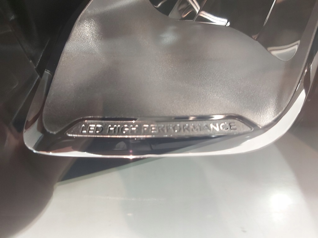 фото №2, Лампа перед левая mercedes w247 performance