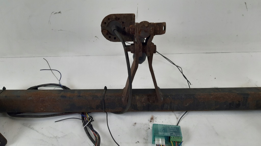 фото №9, Jeep cherokee kl hak буксирувальний