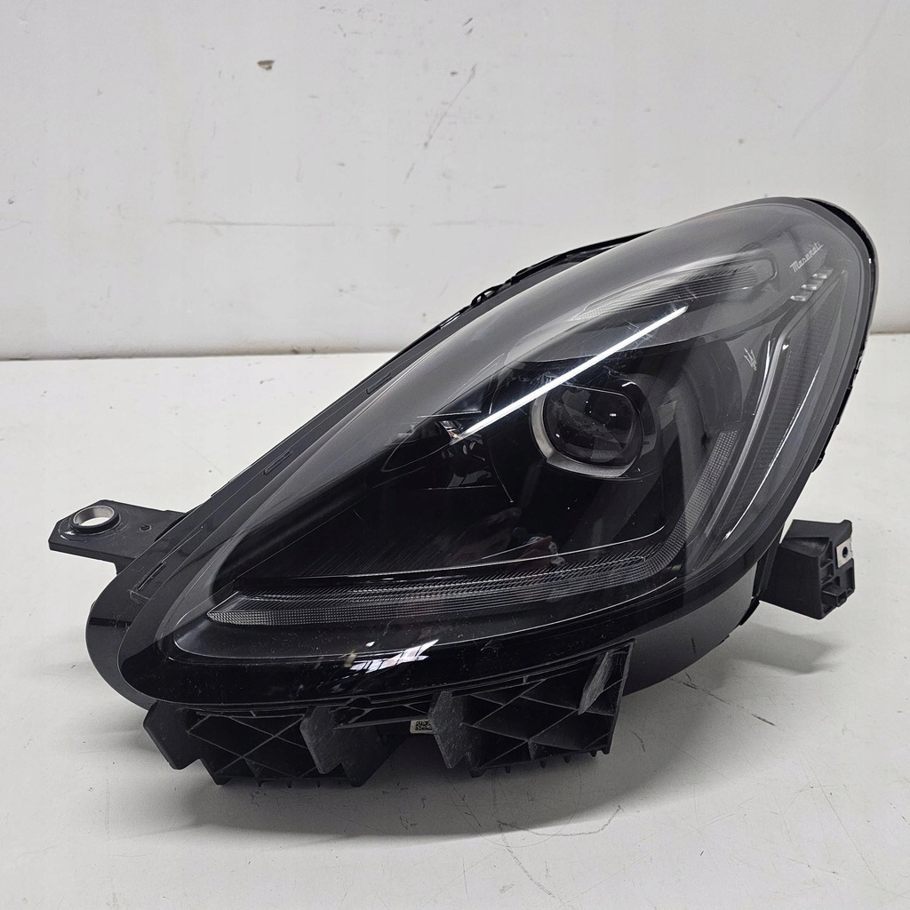 фото №1, Лампа ліва перед maserati grecale full led 06702930730