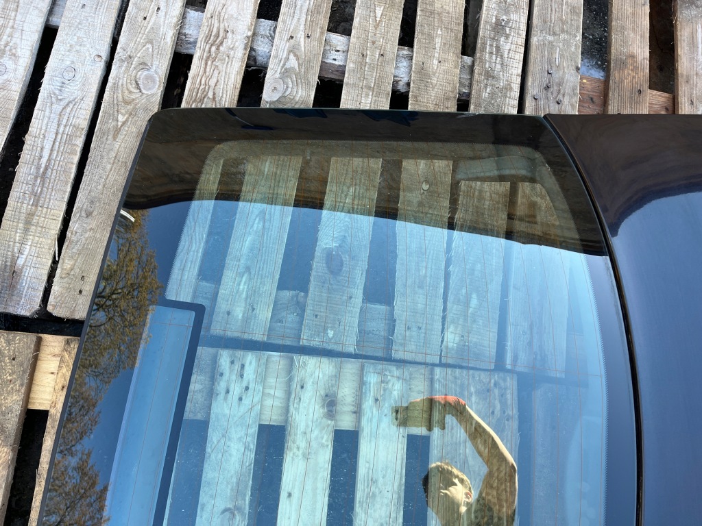 Skoda octavia 2 рестайлінг  hb седан кришка багажника багажника комплектна lakier-9910 Оригінал