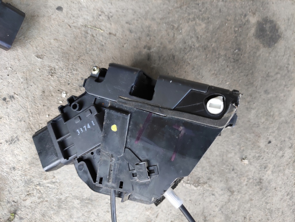 фото №1, Mazda 3 i bk замок дверь левый задняя