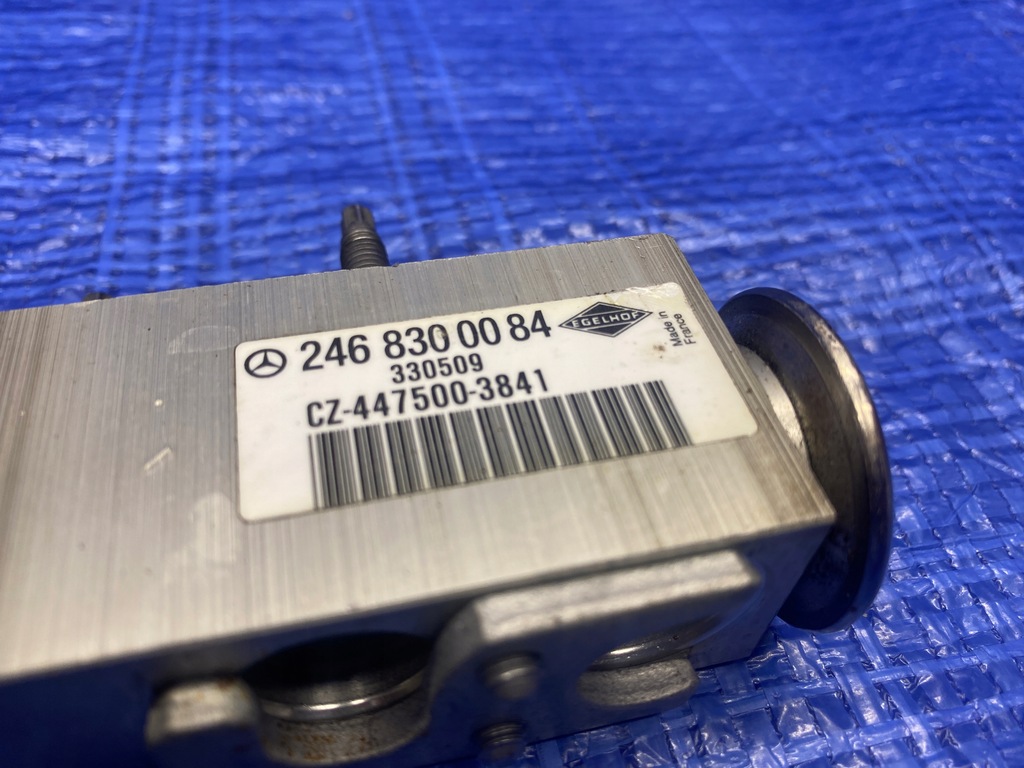 фото №8, Mercedes cla клапан расширительный 2468300084