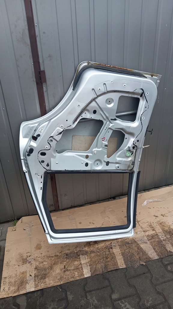 фото №13, Дверь правое задняя chrysler pt cruiser 01r