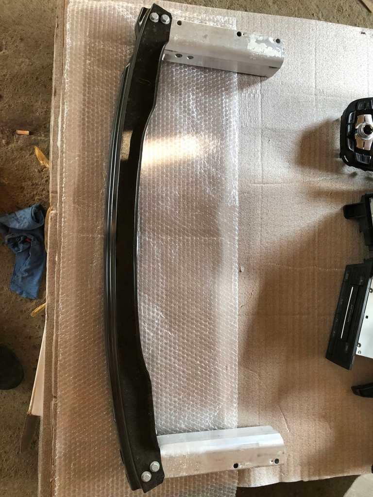 фото №1, Audi a5 8t балка бампера задняя 8k0807331 2016 r orginał