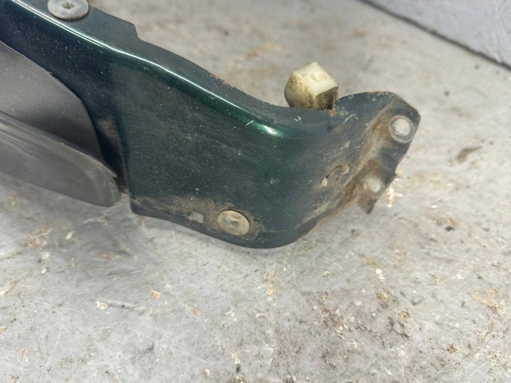 Крыло правый перед nissan terrano ii lift Доставка