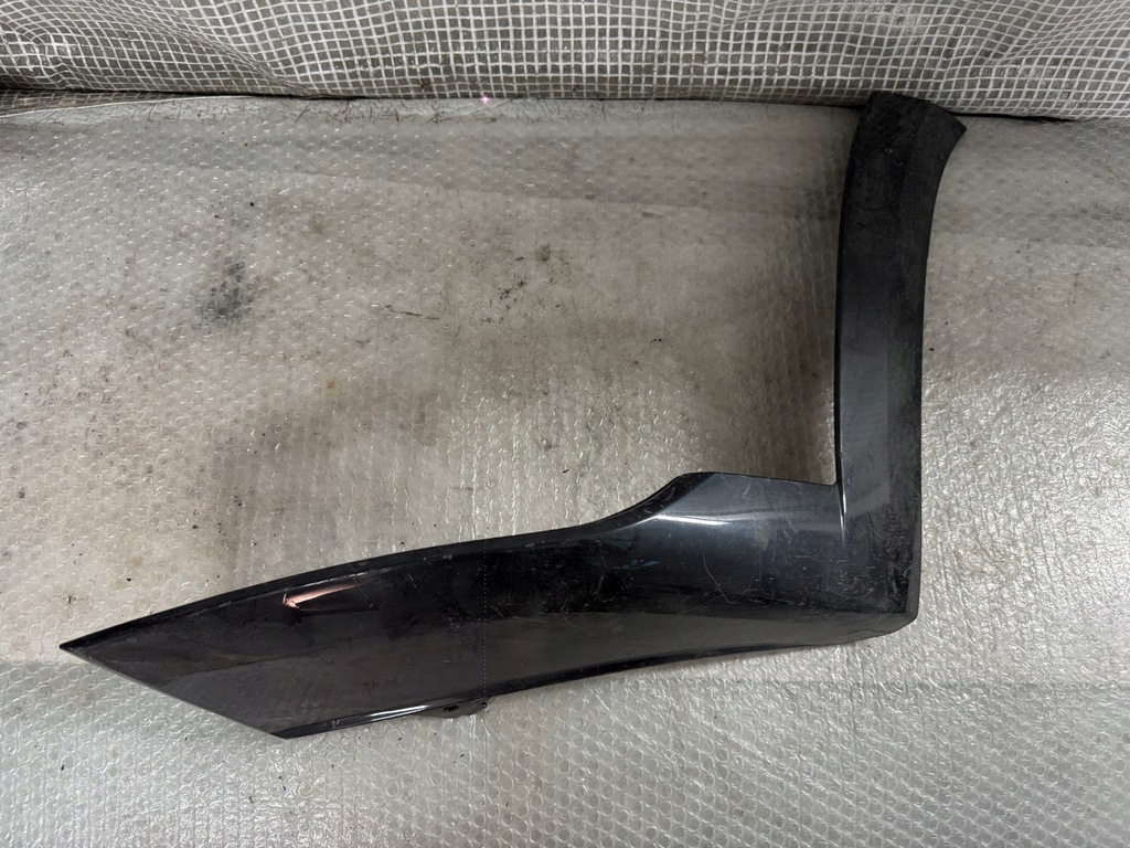 фото №1, Audi a6 c8 allroad левая молдинг решётка накладка бампер