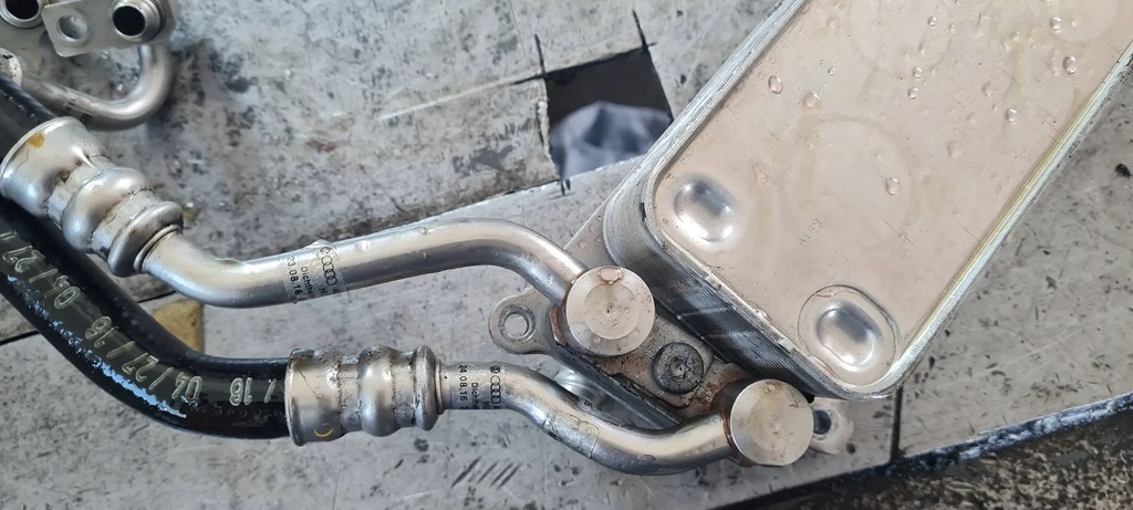 фото №8, S6 c7 4g lift a6 радіатор оливи 4.0 tfsi 4g0317021af s7 4g a7