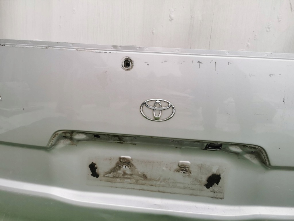 Toyota hiace 89-04 кришка багажника багажника задній задня Недорого