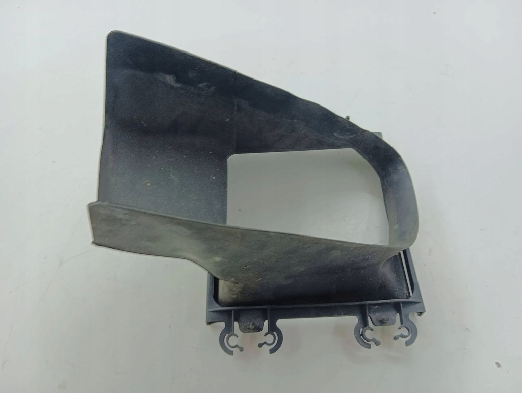 фото №5, Bentley flying spur 2005 левая сторона направляющая воздуха интеркулер