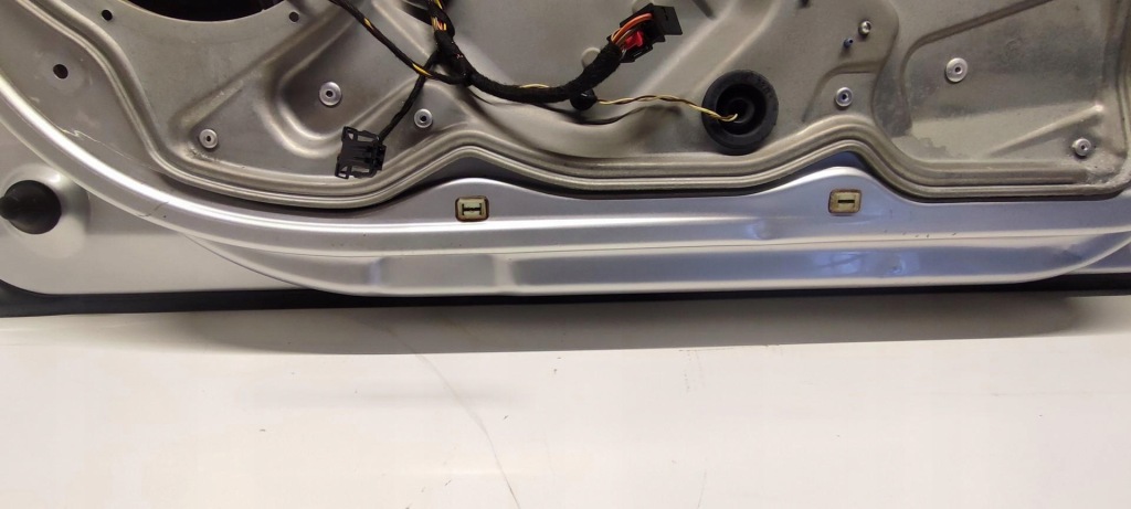 фото №13, Skoda octavia ii scout дверь левый перед la7w 1z0831055