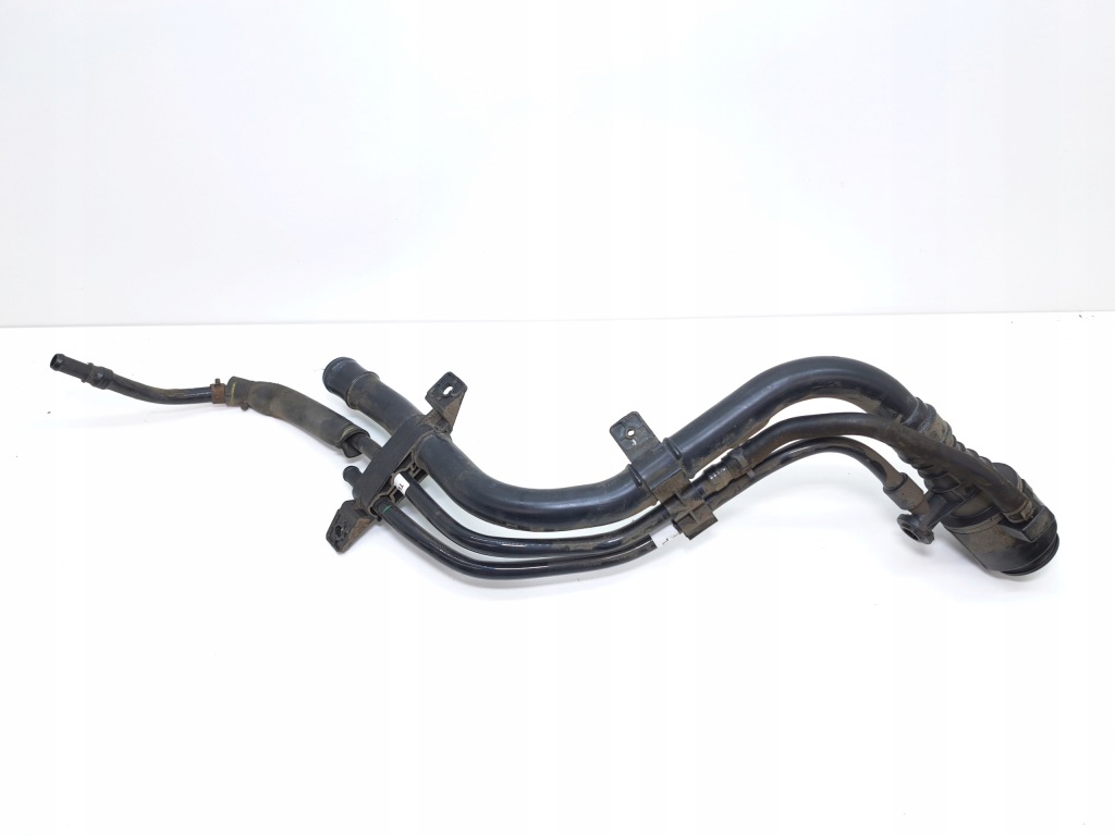 фото №1, Hyundai tucson ii iii труба заливна горловина пального 31030-d7000 1.6 t-gdi