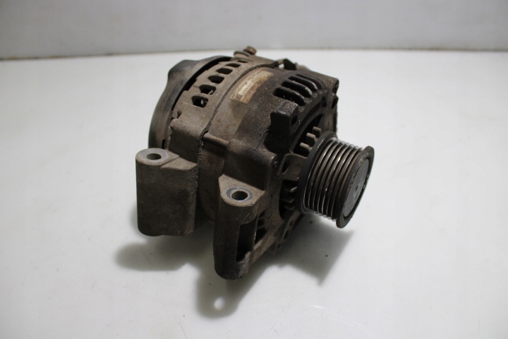 фото №1, Генератор toyota avensis ii t25 2.0d4d