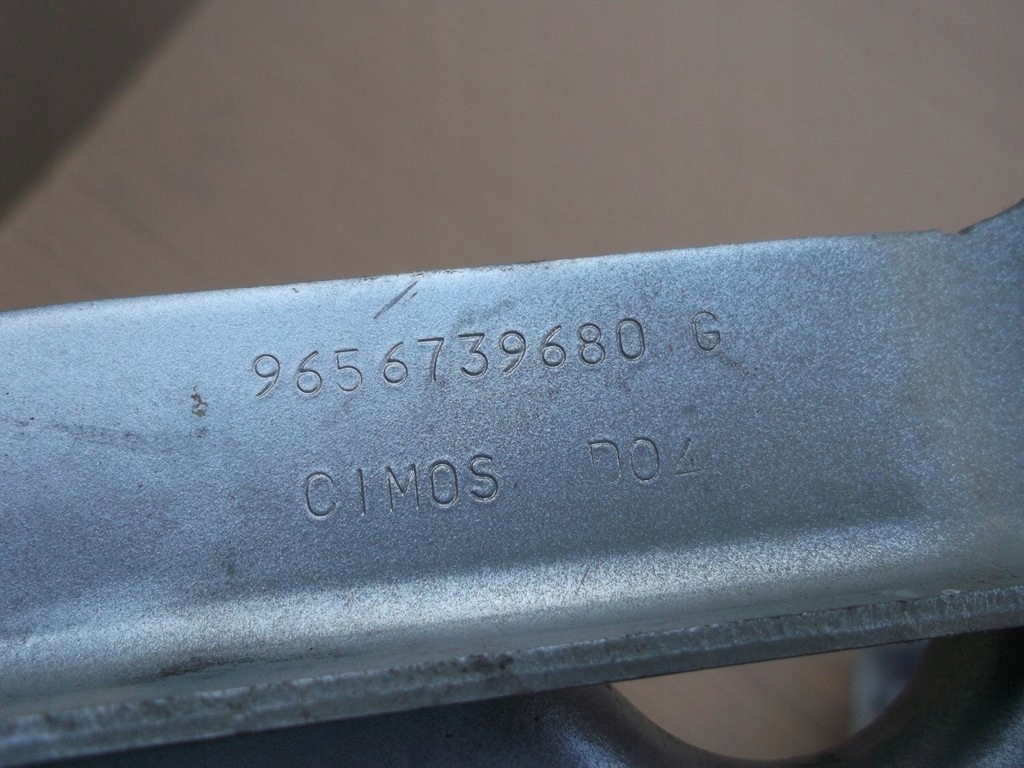 фото №4, Peugeot 308 t7 петлі капот правий ezrc