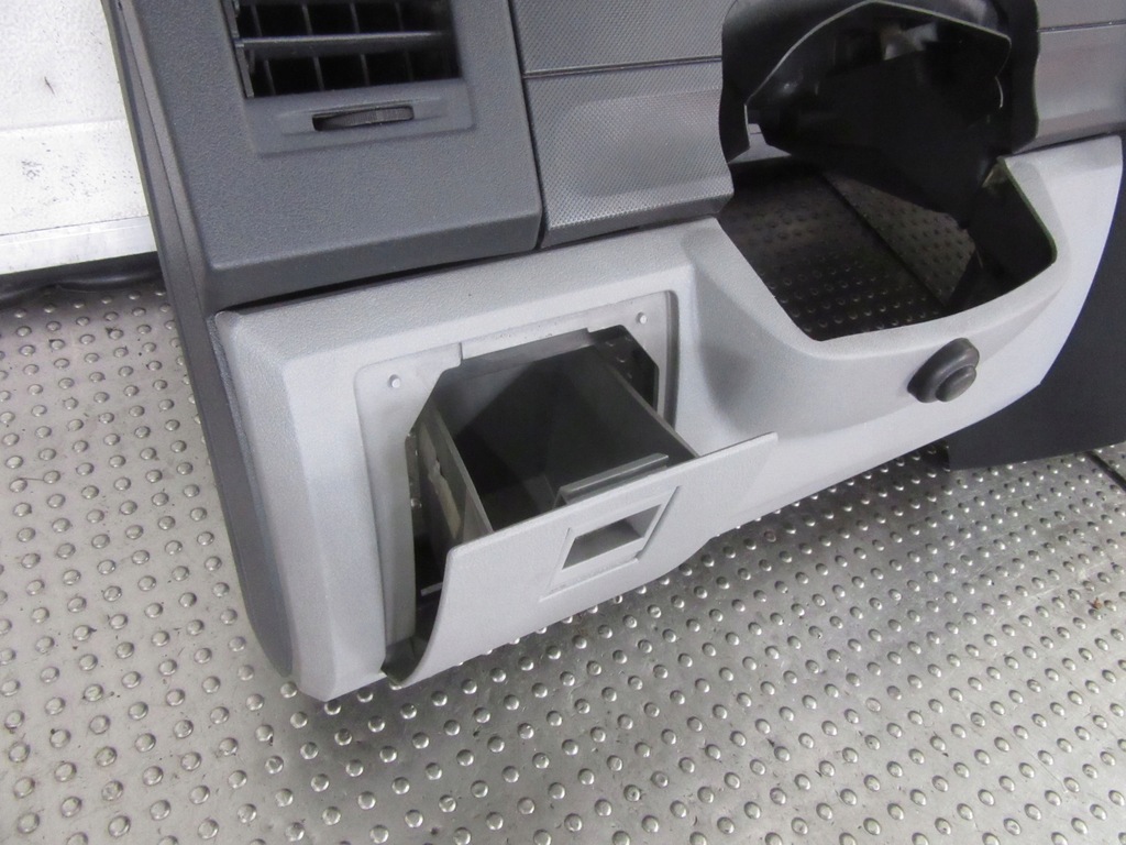 фото №5, Dodge nitro 2007 приборная панель приборная приборная панель