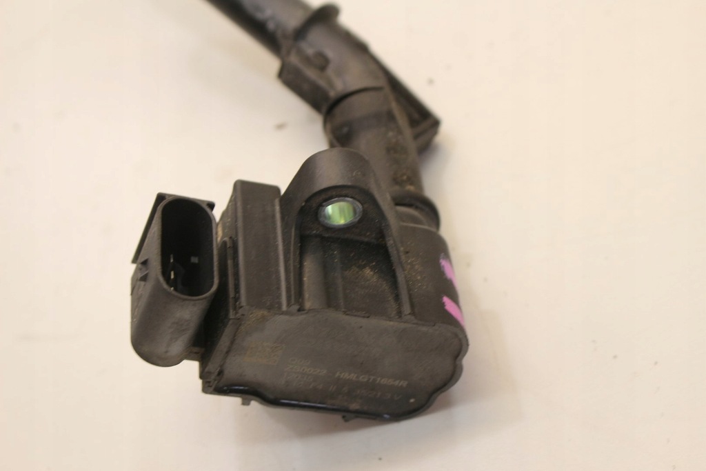 фото №7, Катушка зажигания 224332935r dacia duster ii 1.2 1.3 tce