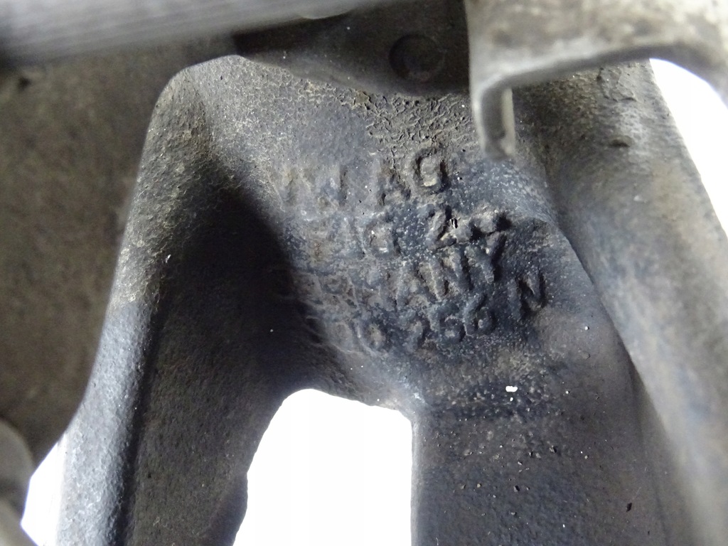 фото №9, Seat leon iii амортизатор поворотний кулак права 5q0256n 5q0412014mg