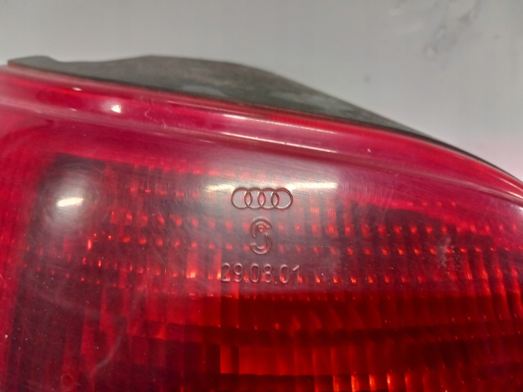 фото №4, Лампа левая задняя audi a4