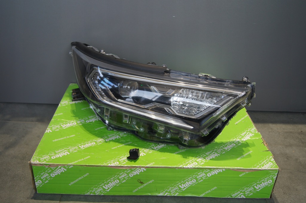 фото №1, Full led toyota rav4 права europa 2019+