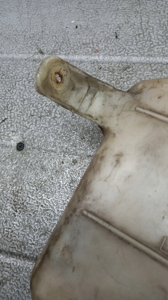 фото №5, Бачок жидкость chłodniczegi kia carnival ii 02r