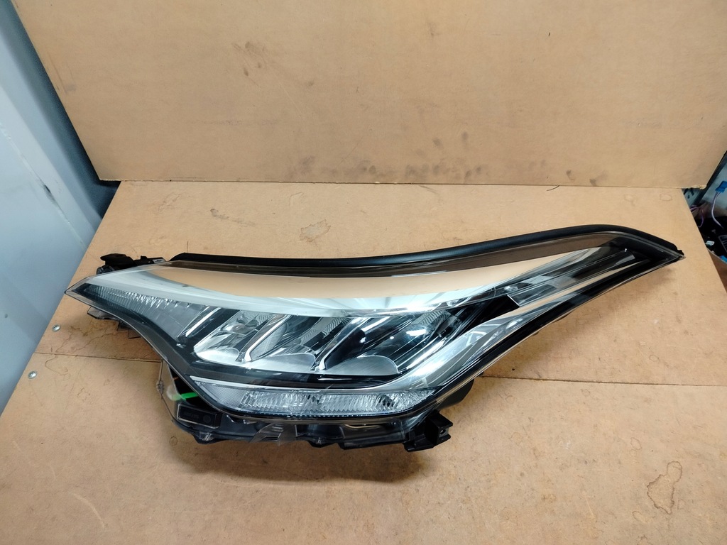 фото №13, Toyota chr ch-r lift led лампа правая левая