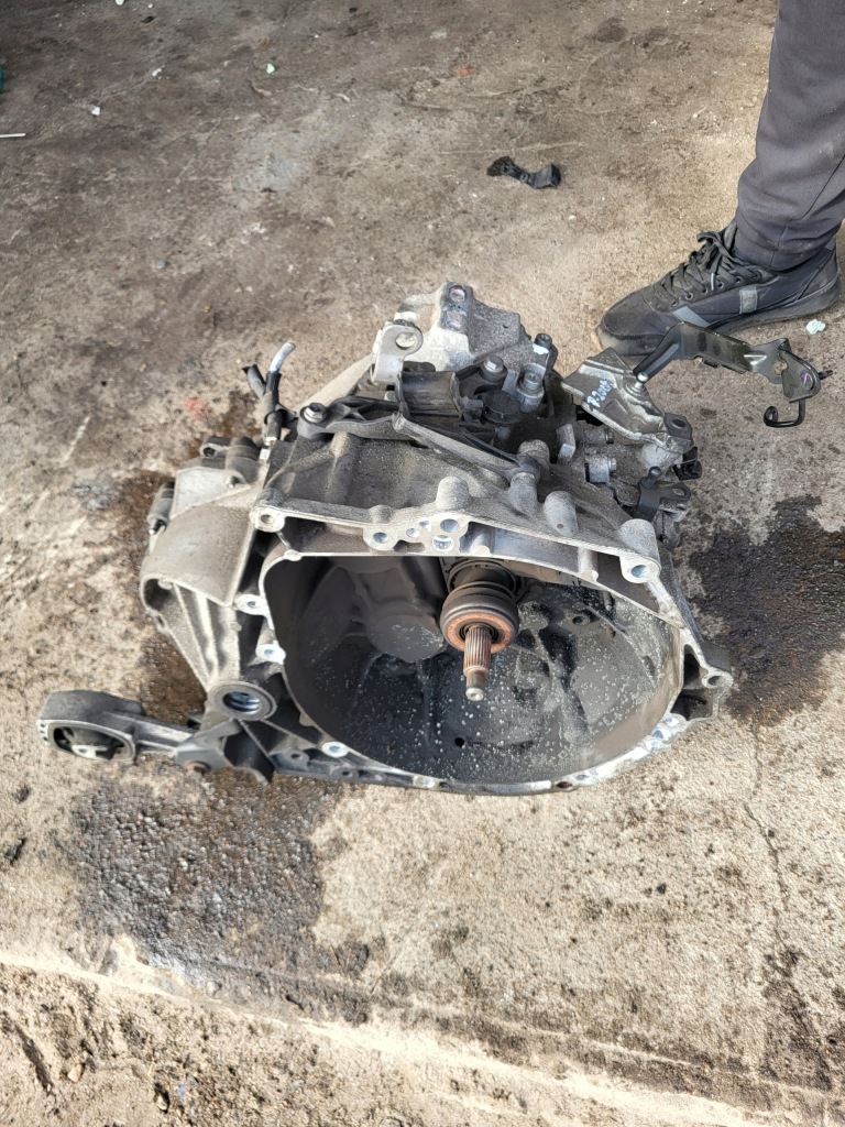 фото №1, Коробка передач передач 20ea59 peugeot 2008 i 1.6 b-hdi 120km lift 16r