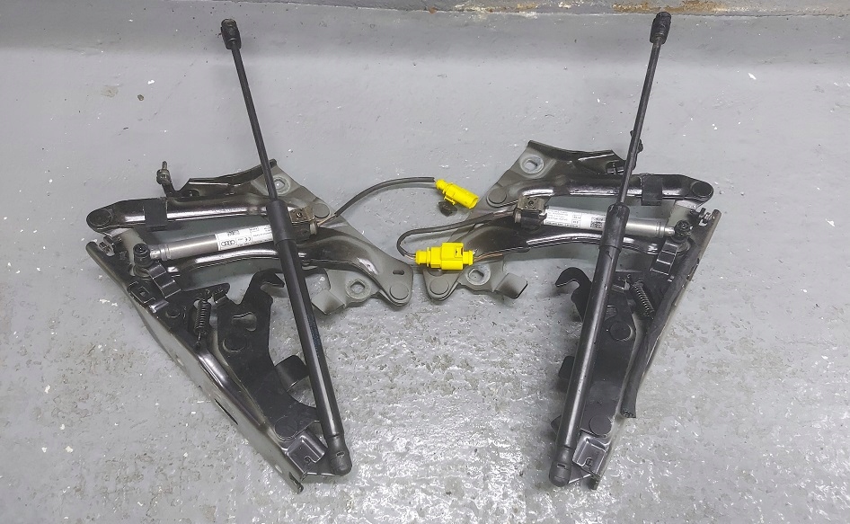 фото №1, Audi q5 80a fy петля петлі капот лівий правий комплект піротехнічні