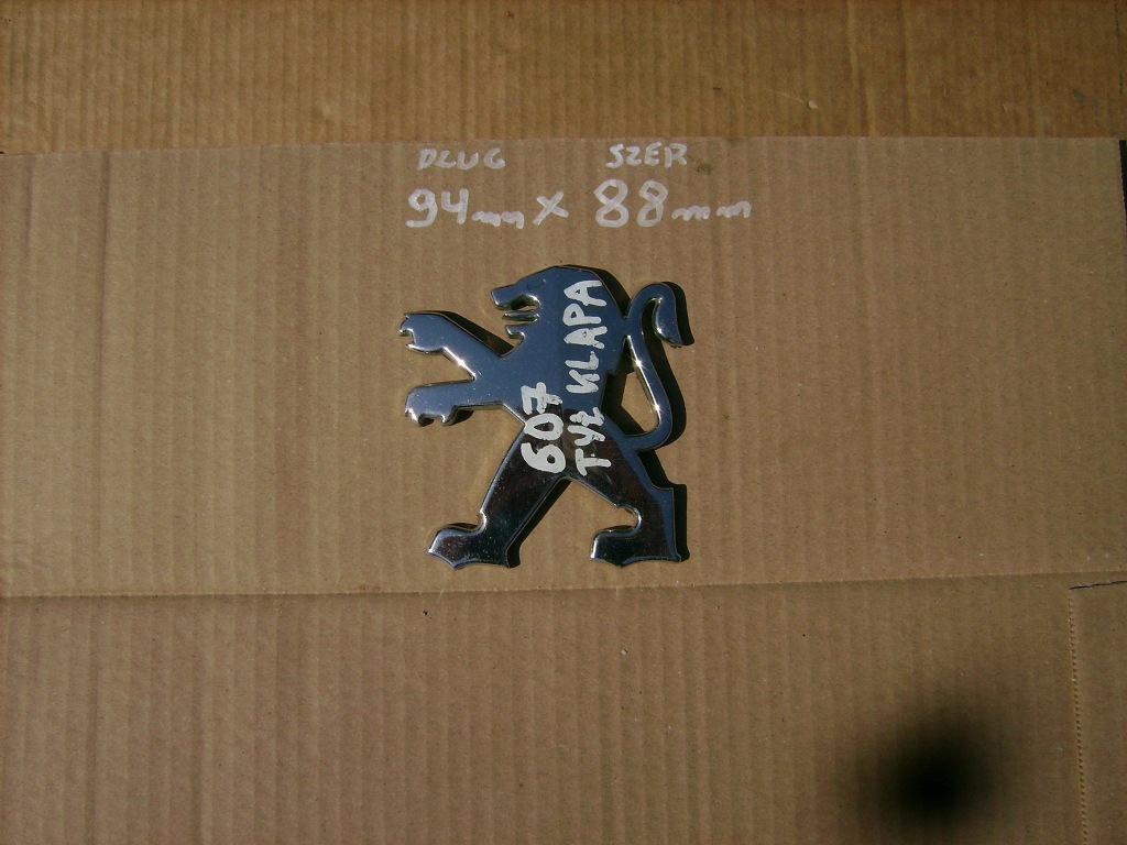 Купити Емблема кришки 88x94 mm peugeot 607