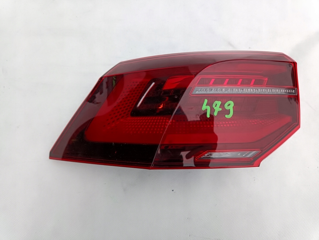 фото №1, Лампа левый задняя левая задняя vw golf viii 8 5h0 2019-