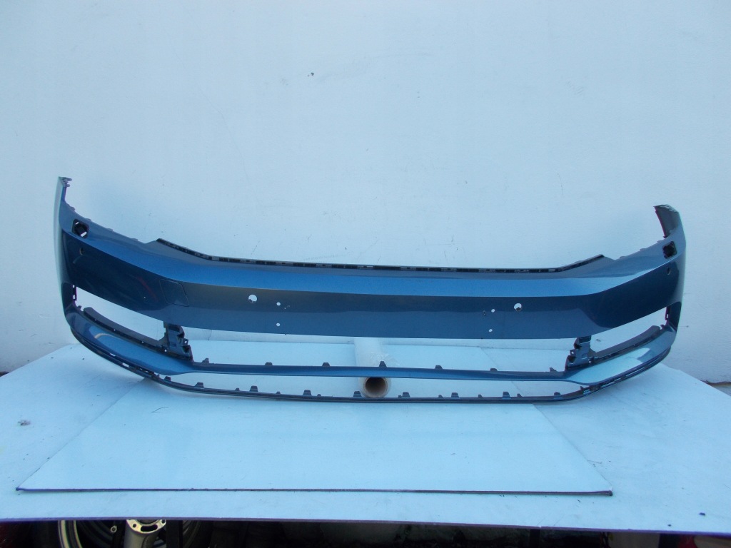 фото №1, Бампер передній перед vw passat b8 3g0807221a pdc